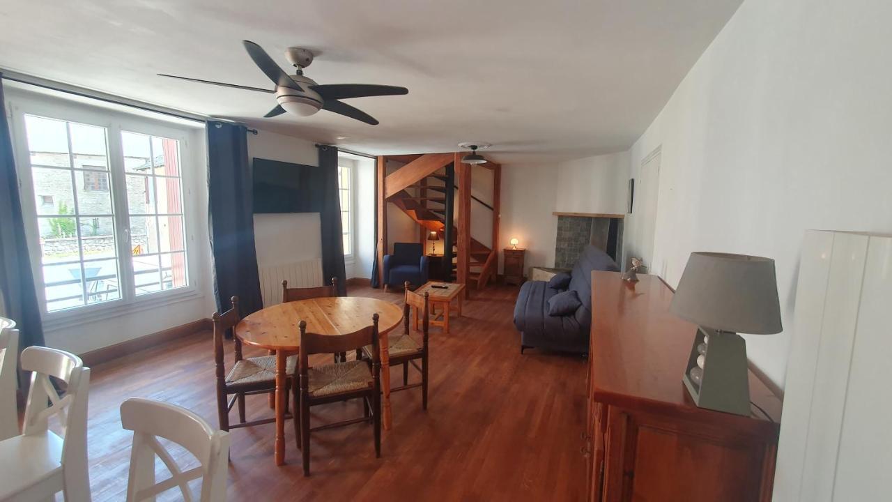 Charmante Maison De Village Condat-sur-Vezere Extérieur photo